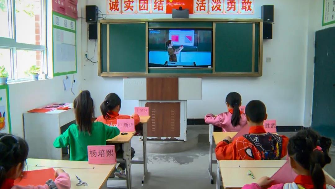 湖北竹山專遞課堂，助推城鄉(xiāng)教育均衡發(fā)展