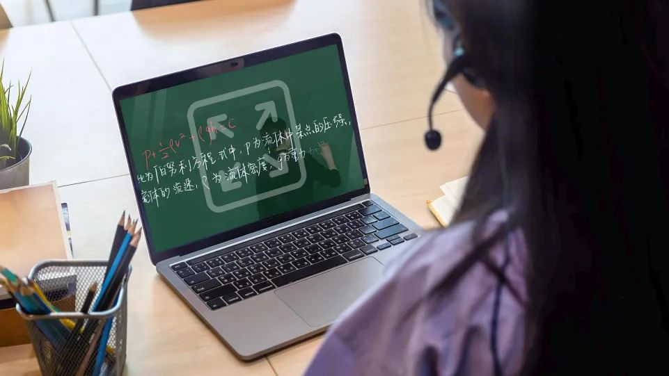 第60屆中國高等教育博覽會 | 奧威亞AI+教育，賦能新時代高校變革